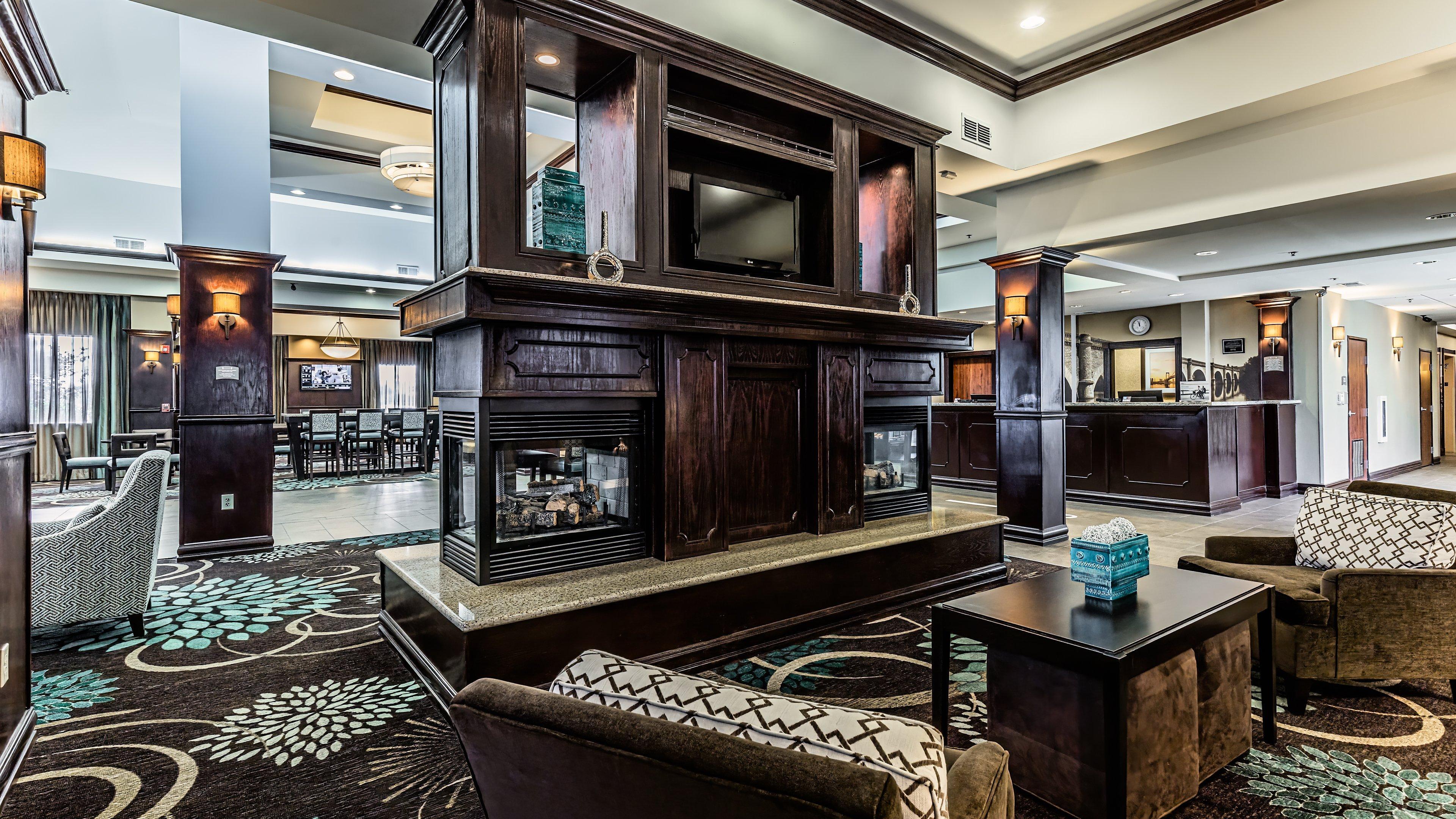 Staybridge Suites Laredo By Ihg Exterior photo