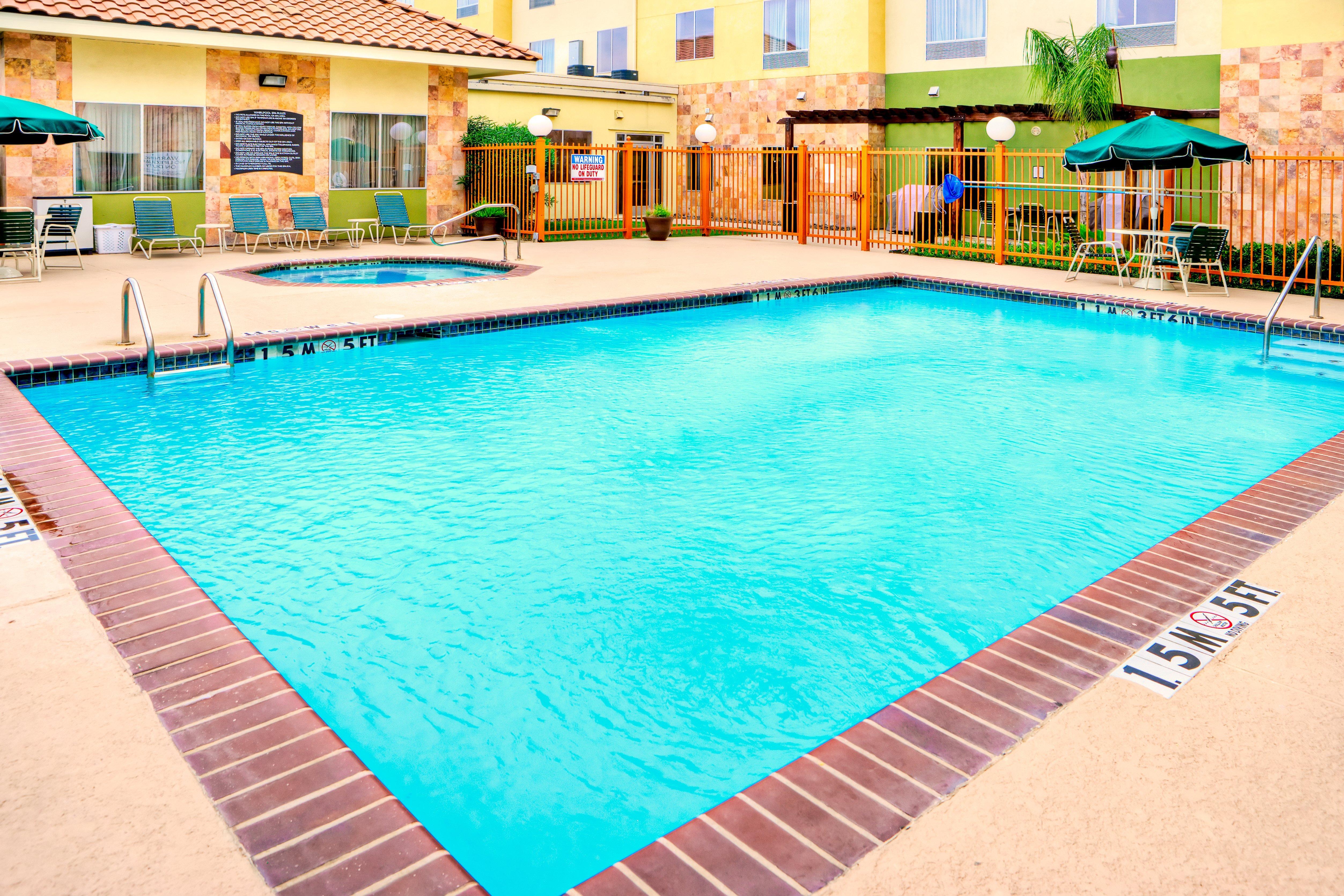 Staybridge Suites Laredo By Ihg Exterior photo