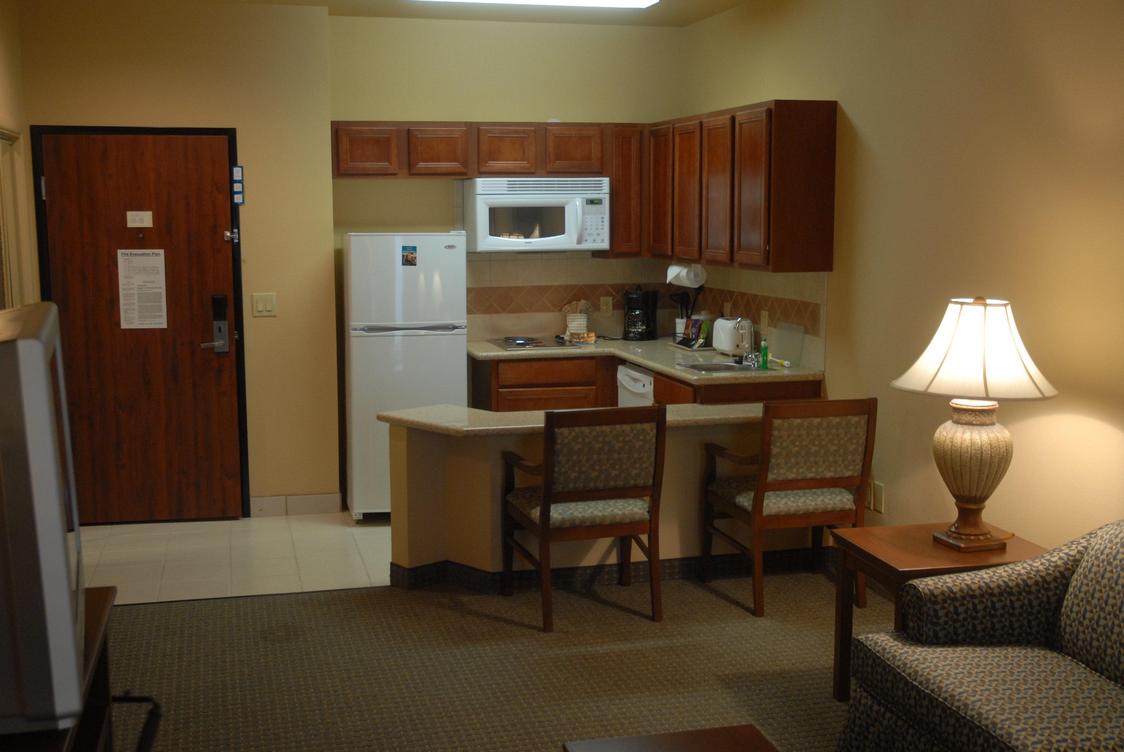 Staybridge Suites Laredo By Ihg Exterior photo