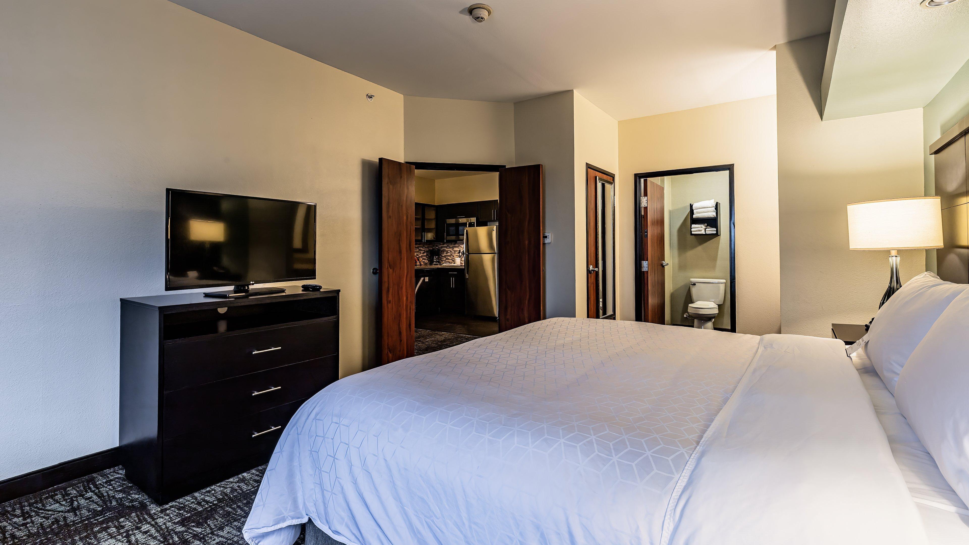 Staybridge Suites Laredo By Ihg Exterior photo