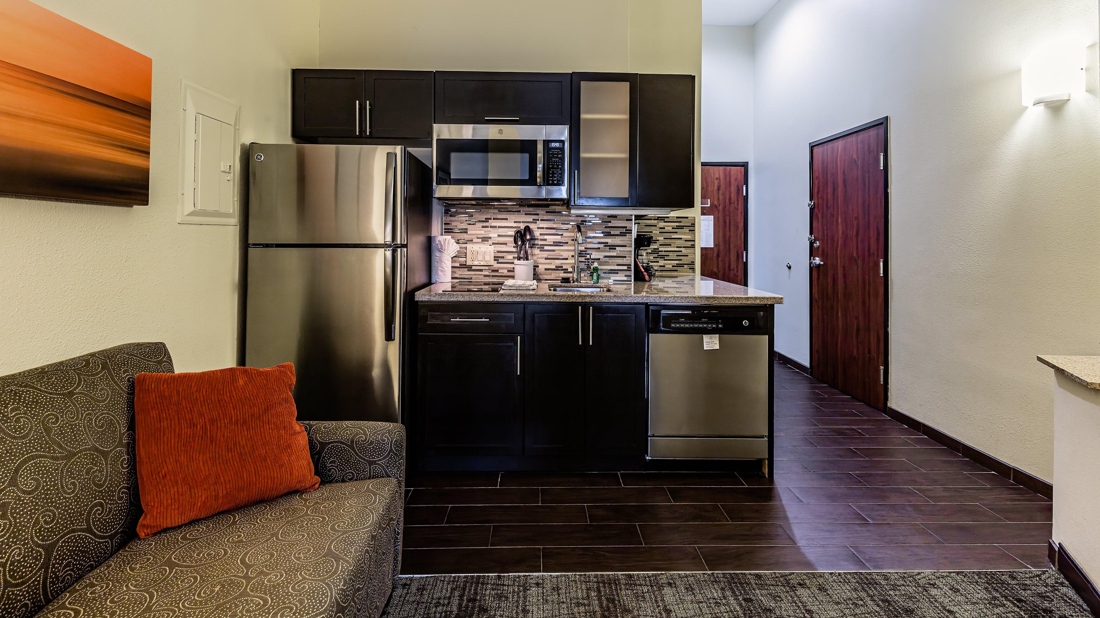 Staybridge Suites Laredo By Ihg Exterior photo